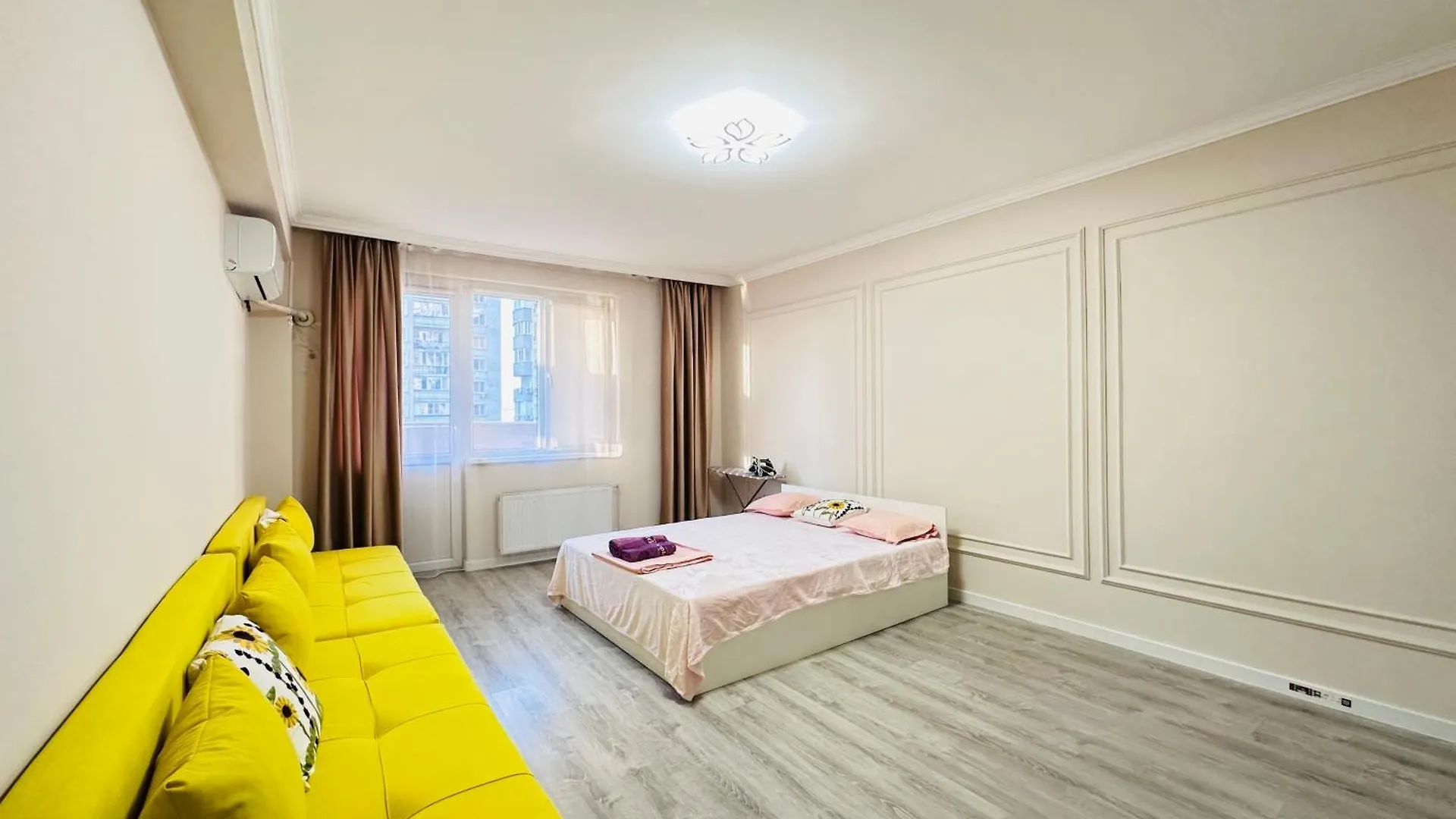 Panorama Perfecto Apartment Almaty